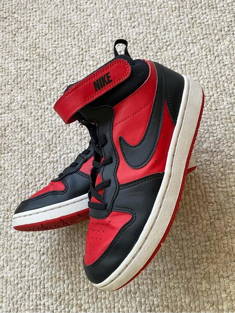 Nike Kids High-Top Sneakers - Red & Black